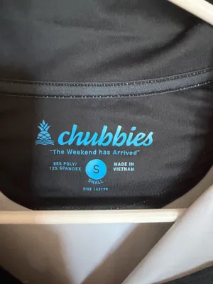 Chubbies Men's Performance Polo Shirt Size Small - Excellent Like New Description Upgrade your weekend wardrobe with this men’s Chubbies performance polo shirt in an excellent, like new condition (Size Small). Featuring a sleek black base with a vibrant pink, blue, and neon yellow brushstroke graphic wrap-around design, this shirt delivers the ultimate casual vibe. Made from a premium, ultra-comfortable 88% polyester and 12% spandex blend, it offers the perfect stretch for golf, resort wear, or casual outings. Lightly worn with no visible flaws—looks exactly as pictured. Fast shipping! thumbnail 4