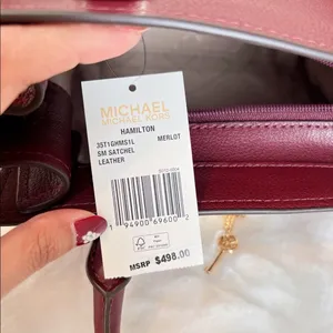 Michael Kors Hamilton Small Satchel Key Lock Crossbody Bag Merlot‎ thumbnail 7