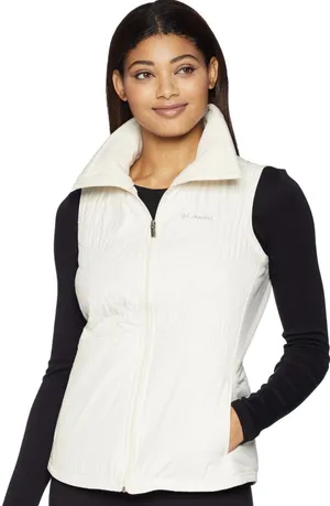 Columbia Women's Mix It Around II Cream Vest Size Medium.  thumbnail 1