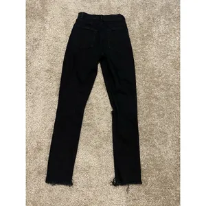 REFORMATION Jeans Faded Black Destroyed Skinny Jeans High Rise Size 25 thumbnail 11