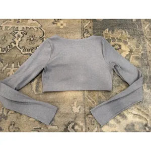 Alo Ribbed Long Sleeve Crop Top Grey Sz S NEW thumbnail 10