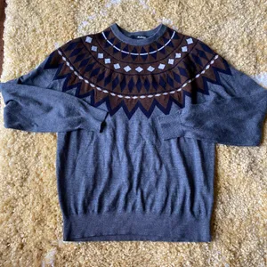 Retro Faire Isles Sweater thumbnail 1