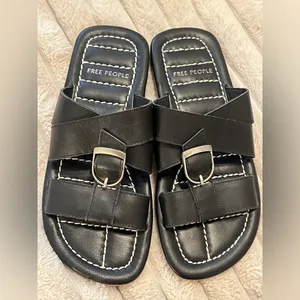 Free People Sloan Buckle Sandals - Black thumbnail 4