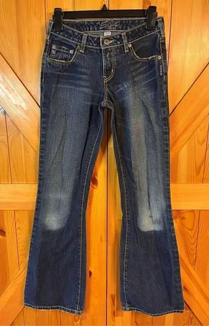 Silver Jeans Bootcut Size 26 Dark Wash (3236) thumbnail 1