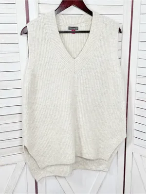 Vince Camuto Oversized V Neck Sleeveless Sweater Vest Beige Small Heritage thumbnail 7