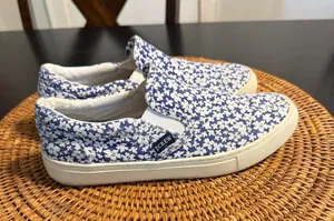 J.Crew Womens Blue‎ White Floral Canvas Slip On Sneakers Shoes Size 7 thumbnail 1