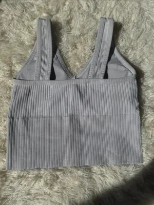 Ribbed V-Neck Comfort Cropped Top - White (XS) thumbnail 4