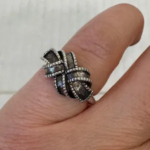 Silver Tone Bow Coquette Ring Womens Size 4.5 Pinky Small Avon Vintage thumbnail 6