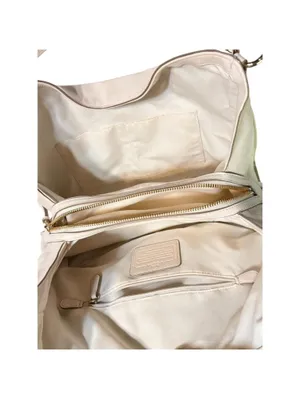 Coach Leather Shoulder Bag Classic Elegant Cream Medium thumbnail 6