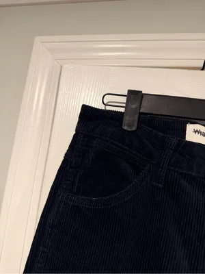 NWOT Wrangler Corduroy Flare Pants Size 6 Black High Rise Stretch thumbnail 3