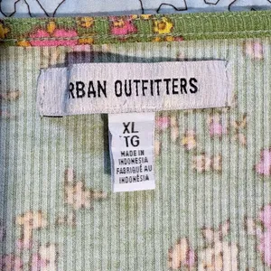 Urban Outfitters Ruby Floral Lettuce Edge Button Plunging Crop Top Green XL💚 thumbnail 9