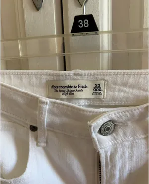 Abercrombie white Super Skinny High-Rise Ankle Jeans thumbnail 2