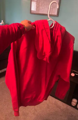 Nike red  hoodie thumbnail 3