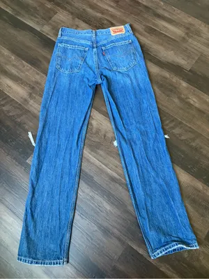 Levi’s Mid-Rise Straight Leg Distressed Blue Women's Jeans size 25 100% cotton thumbnail 3