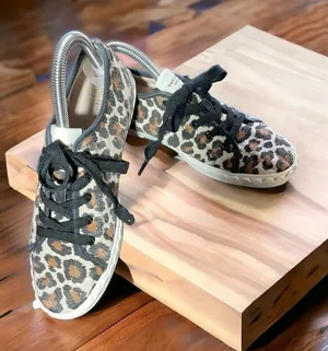 Kate Spade New York Vale Leopard Print Sneakers - Size 8.5 thumbnail 1