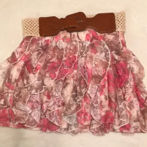 Lacy swing skirt thumbnail 1