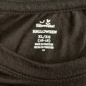 Halloween T thumbnail 5