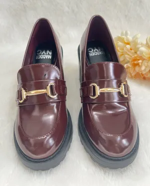 Madden Girl Madden NYC Burgundy Heeled Loafers size 7.5 thumbnail 1