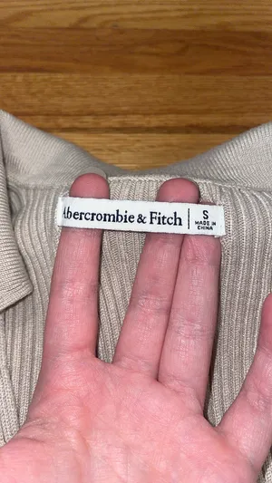 Abercrombie and fitch collared long sleeve thumbnail 2