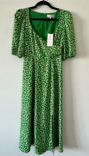 Wayf Green Floral Midi Dress with Puff Sleeves thumbnail 1