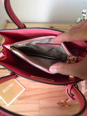 Michael Kors Purse thumbnail 7