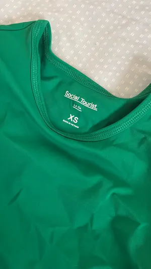 Hollister Workout Top thumbnail 3