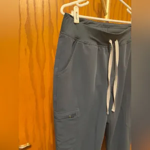 FIGS Technical Collection Women's Kade Scrub Pants Size‎ L Navy Blue Drawstring thumbnail 2