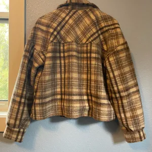 The Nines S Small Plaid Cropped Earth Tones Full Zip Pocket Collar Jacket Blazer thumbnail 10