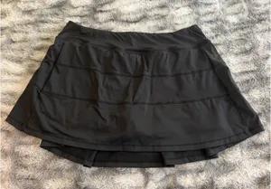 Amazon tennis skirt w/ zipper in back - Black Size M thumbnail 1
