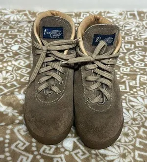 Vintage Vasque Womens Sz 7.5M Hiking Boot Beige Suede Skywalk 7546 Made in Italy thumbnail 2