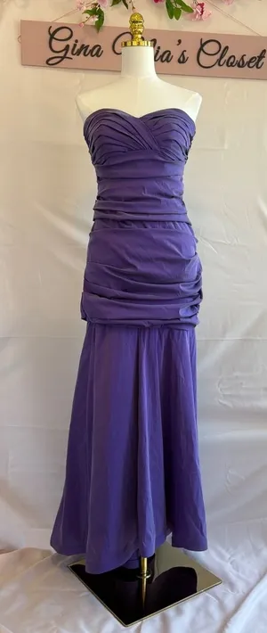 Theia Strapless Purple Evening Gown Dress Size 8 Ruched Bodice and Skirt thumbnail 1