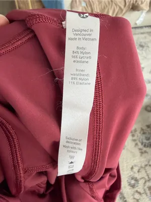 lululemon Base Pace High-Rise Running Tight 25” – Mulled Wine – Size 14 thumbnail 4