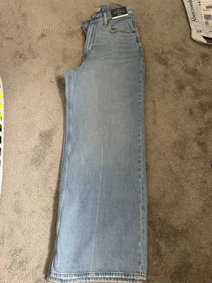 Jeans thumbnail 3