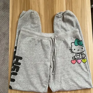 Sanrio Vintage Hello Kitty sweatpants.  Size medium. thumbnail 3