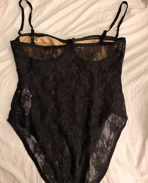 Bodysuit Shein lace  thumbnail 2