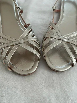 Gold Flat Strappy Sandals Size 7 thumbnail 3