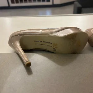 Chic Beige Platform Heels Nude Paten 7M. Very nice! Chinese Laundry thumbnail 5