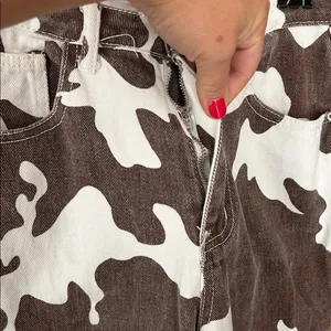 Brown Cow Print Jeans Denim‎ Straight Leg size XS 00-2 thumbnail 4