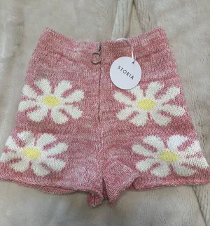 Storia Pink Floral Knit Zip Up Short NWT size small thumbnail 1
