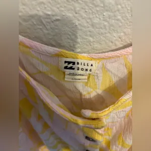 Billabong Yellow and Pink Tropical Button-Front Sundress thumbnail 3