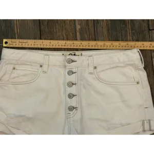 We The Free Free People White Distressed‎ Button Fly Denim Cuffed Shorts Size 31 thumbnail 5