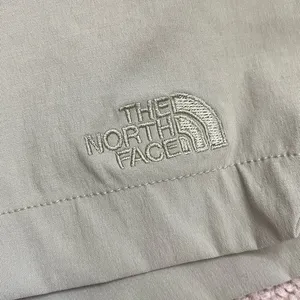 The North Face Shorts for women NWT thumbnail 4