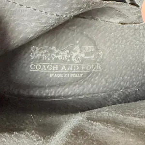 Coach and Four Black Leather Ankle Boots Made in Italy Block Heel Zipper Size 6M thumbnail 5