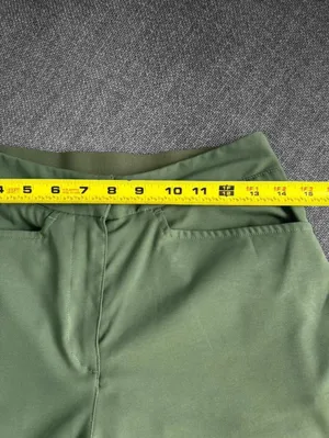 Puma Women’s Green Golf Shorts Size XS Stretch Waist thumbnail 6
