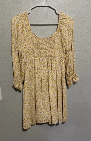 Hollister Dress Floral thumbnail 1