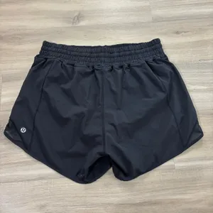 Lululemon Hotty Hot Short High-Rise Long 4" Women Size 6 Black thumbnail 3