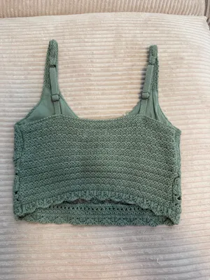 Hollister Top thumbnail 4