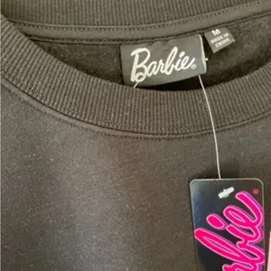 Barbie Dream Car Classic Logo Crew Neck Black Pink Patch Medium NEW NWT thumbnail 5