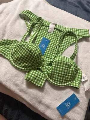Cupshe Woman’s Green Gingham High-Waist Bikini Set Medium Removable Padding UW thumbnail 2