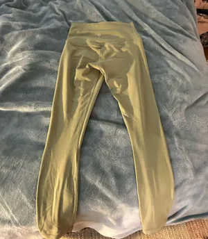 Lululemon Green Leggings thumbnail 2